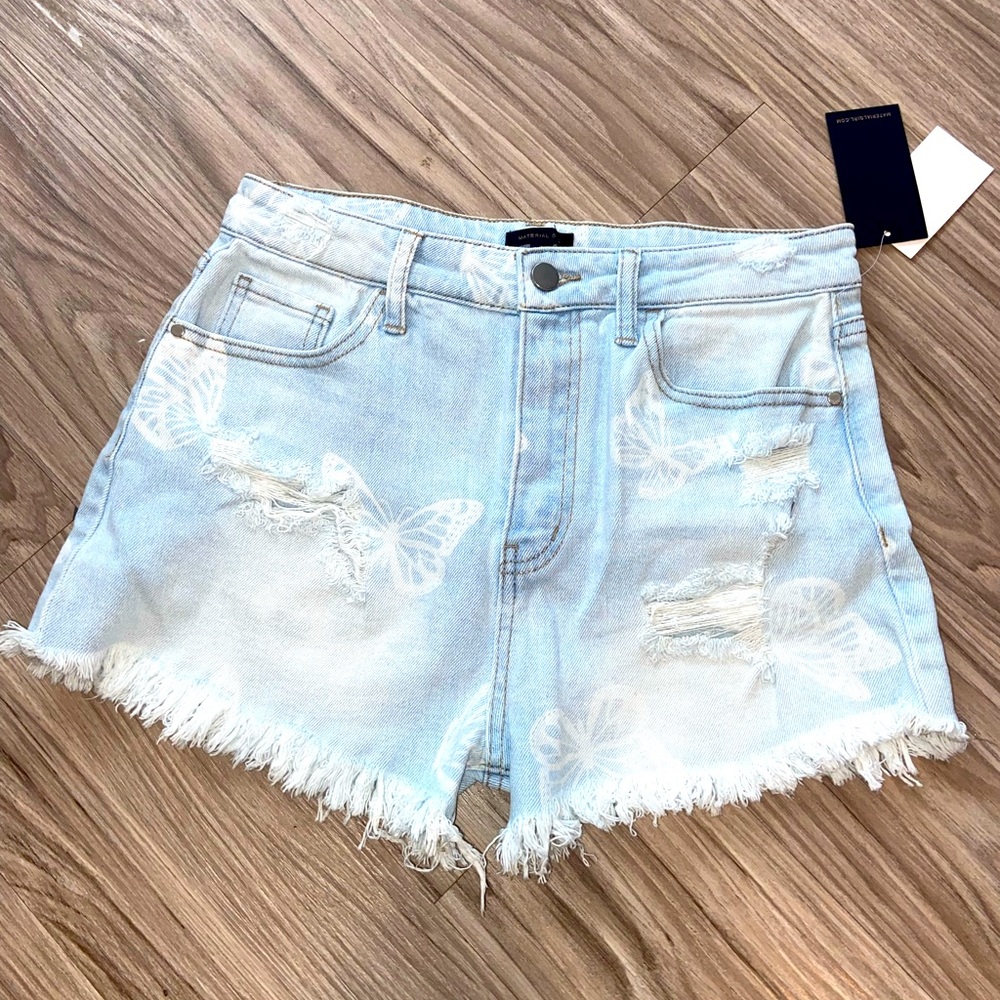 (9) light denim butterfly shorts